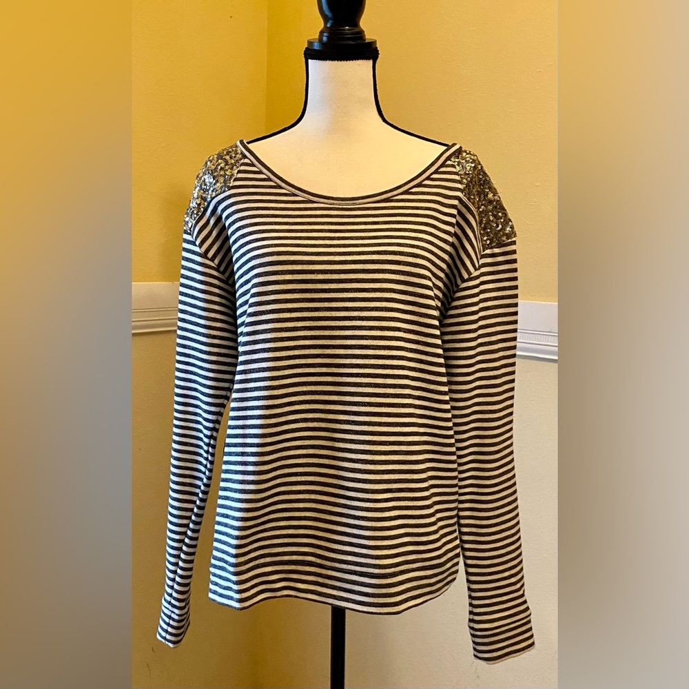 BOSTON PROPER Sequined Ladies Top; Large; Gray & white striped; EUC.